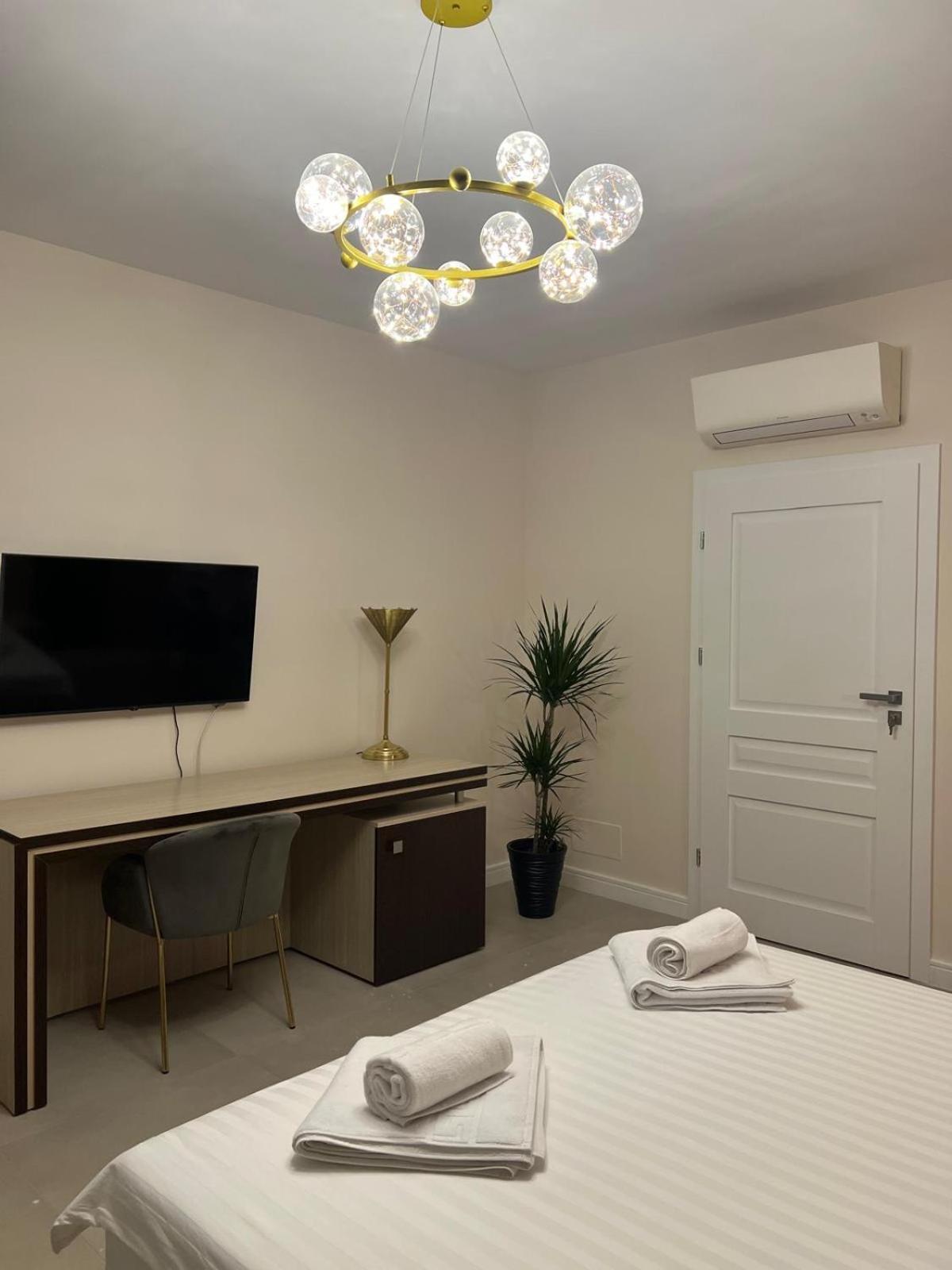 Pensiunea Villa D'Amici Mosnita Noua المظهر الخارجي الصورة